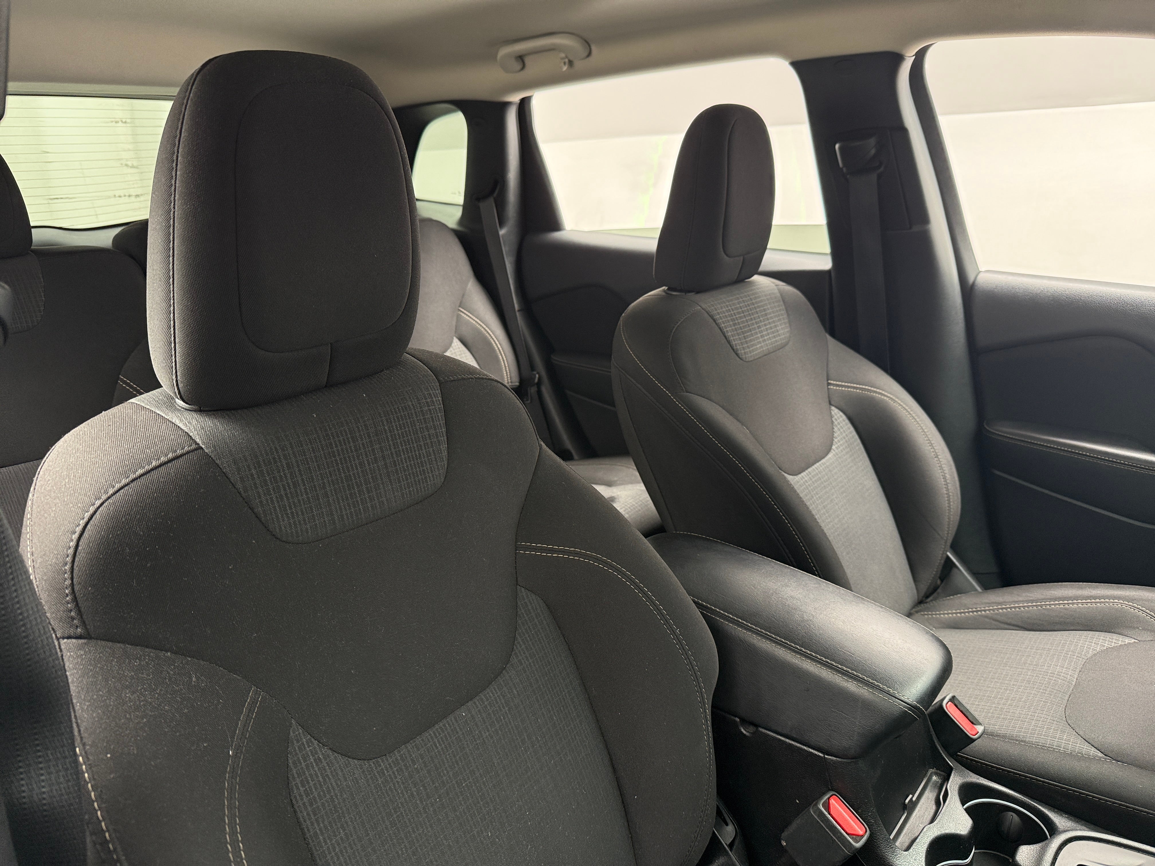Used 2017 Jeep Cherokee Latitude with VIN 1C4PJLCB8HD222378 for sale in Pewaukee, WI