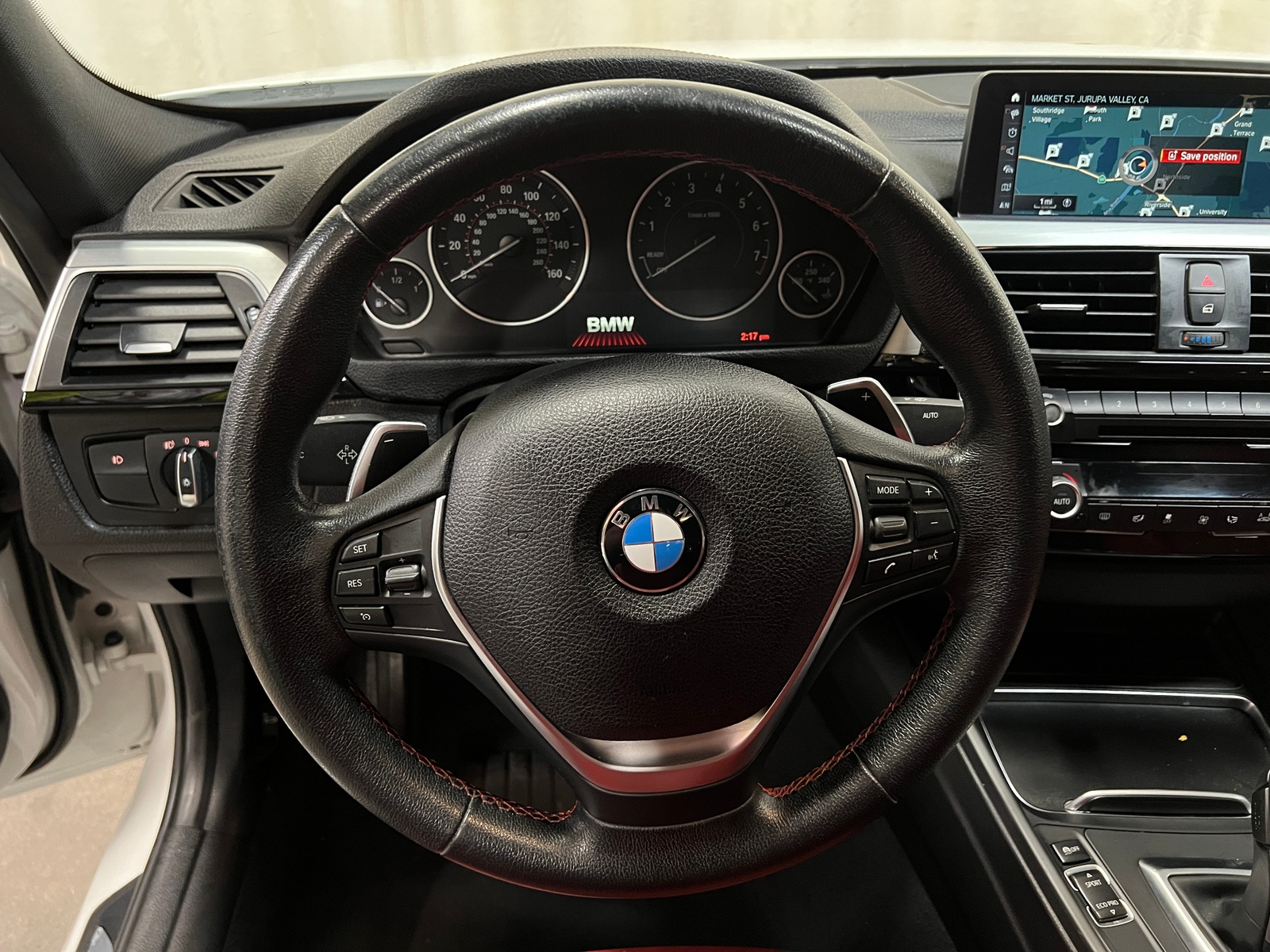 Thumbnail: 2018 BMW 3 Series - 4