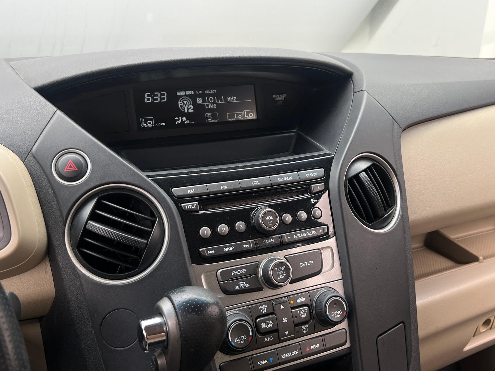 Thumbnail: 2012 Honda Pilot - 4