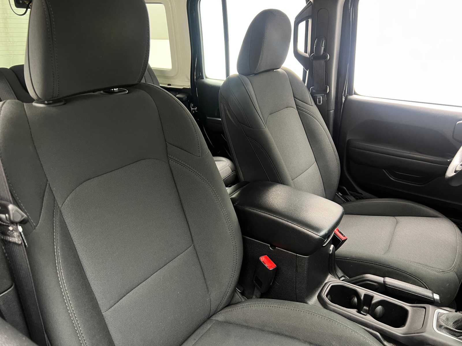 Thumbnail: 2018 Jeep Wrangler - 2