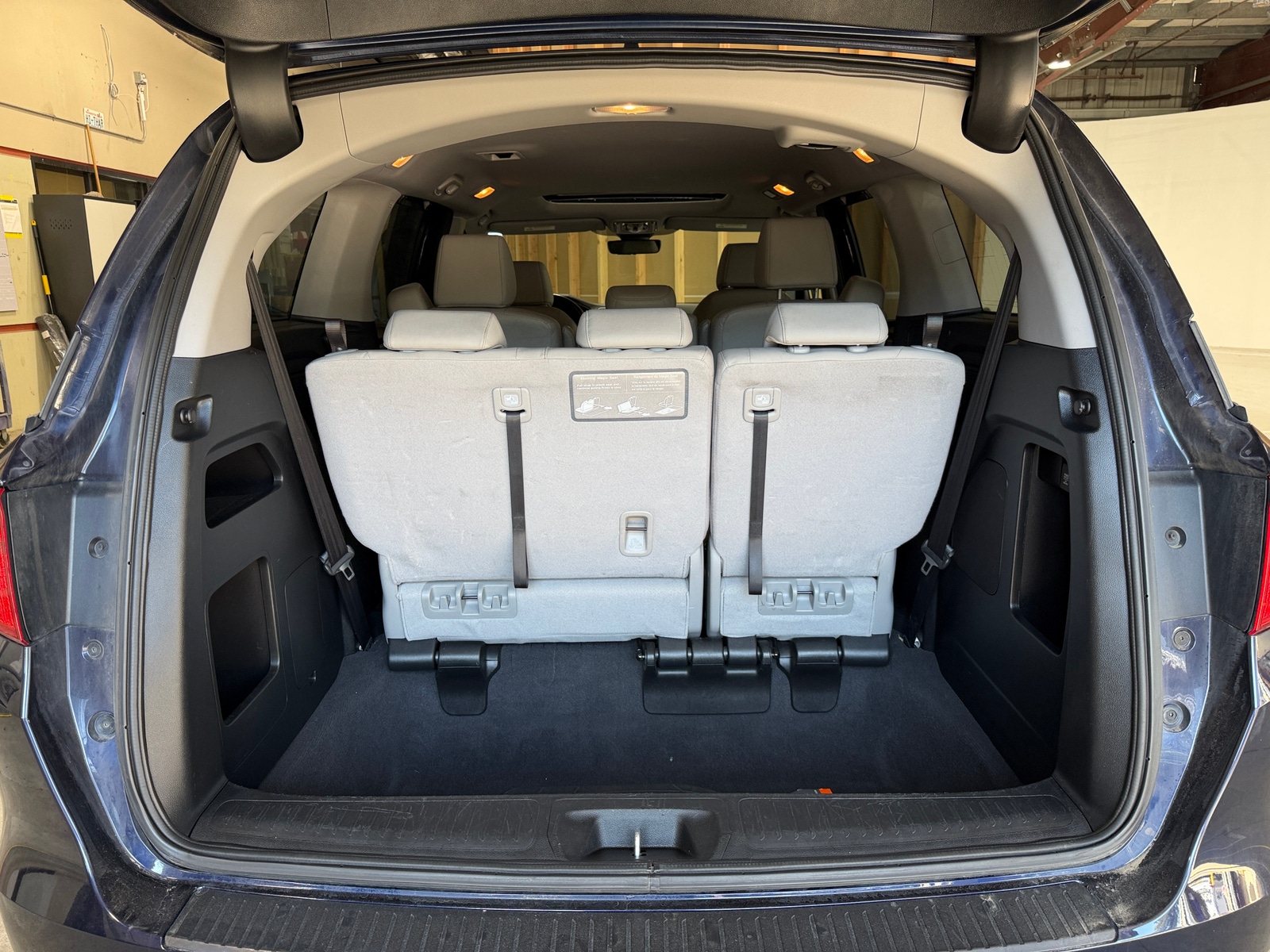 Thumbnail: 2021 Honda Odyssey - 6
