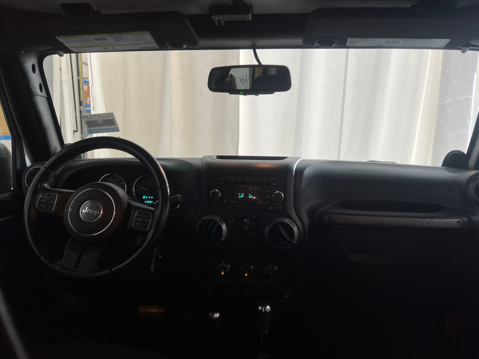 Thumbnail: 2013 Jeep Wrangler - 3