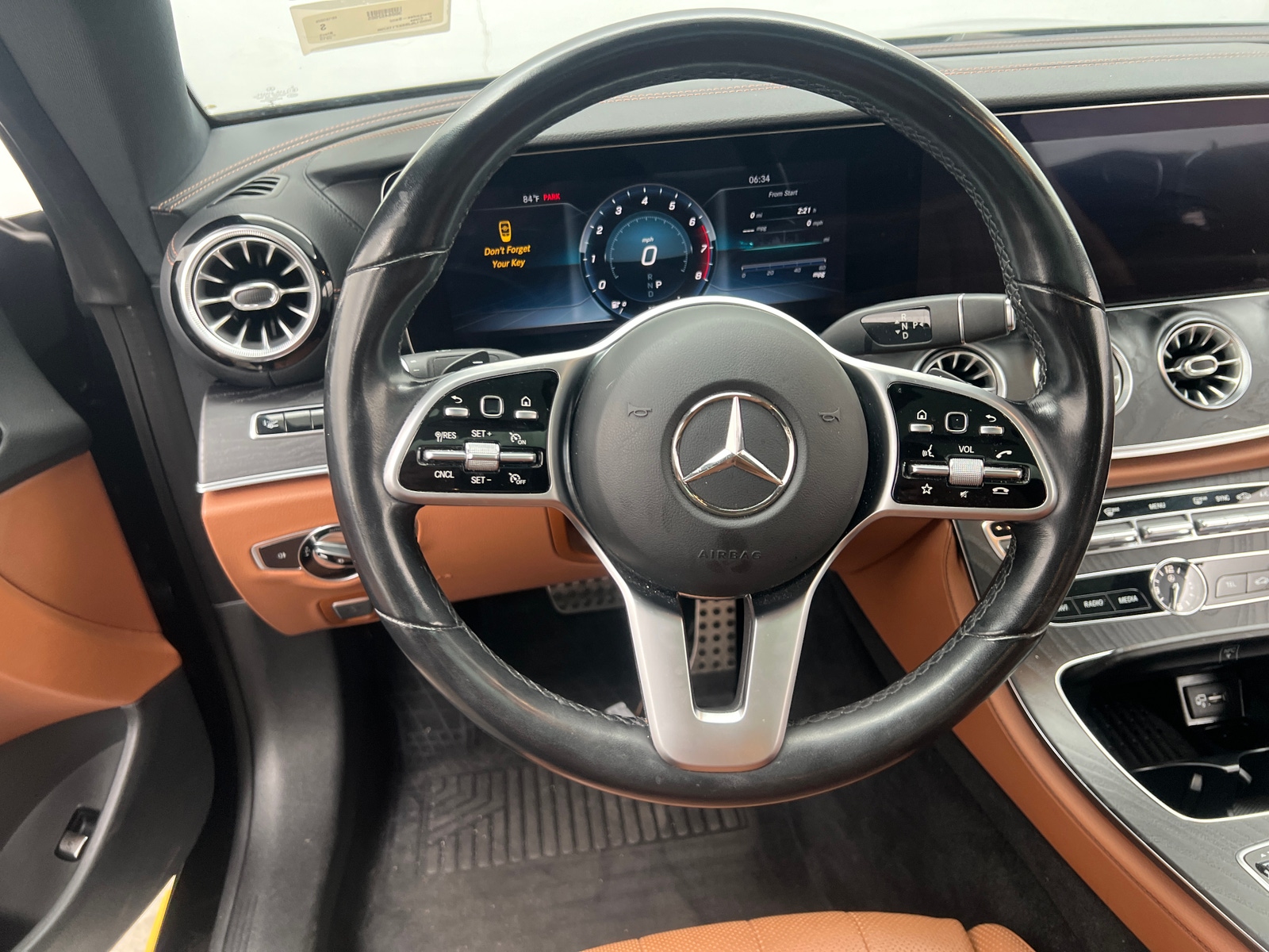Thumbnail: 2019 Mercedes-Benz E-Class - 3