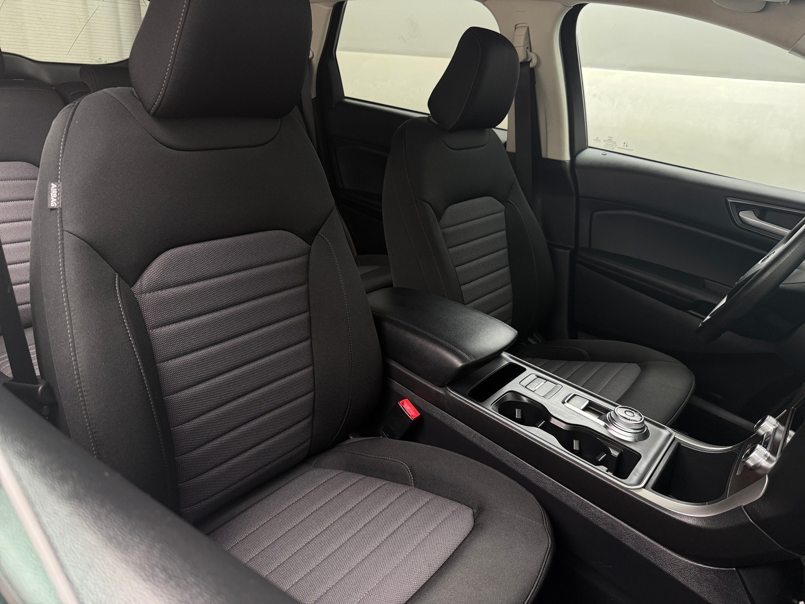 Thumbnail: 2021 Ford Edge - 2