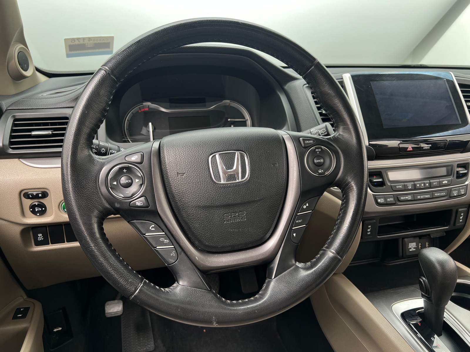 Thumbnail: 2016 Honda Pilot - 4