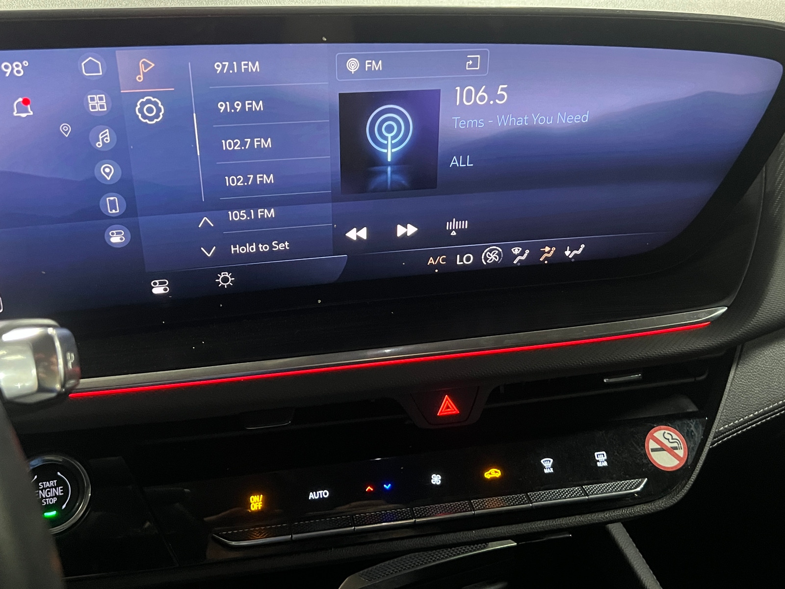 Thumbnail: 2024 Buick Envision - 3