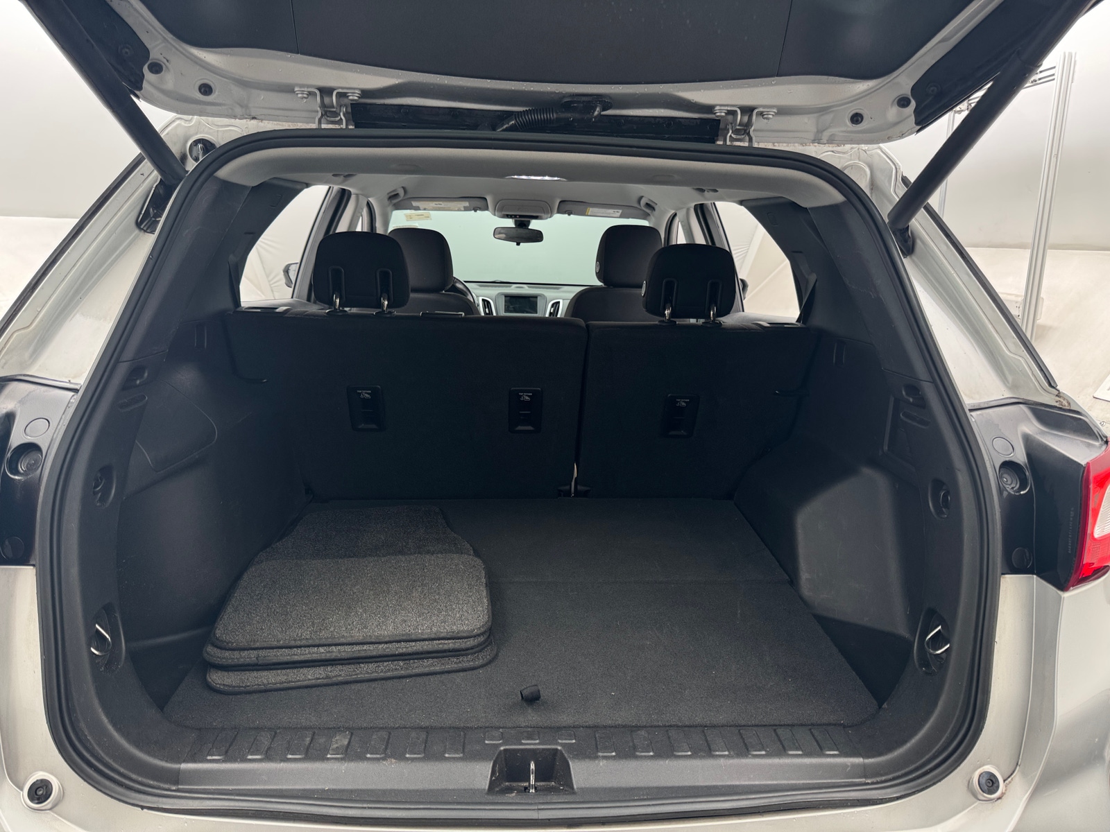Thumbnail: 2019 Chevrolet Equinox - 7