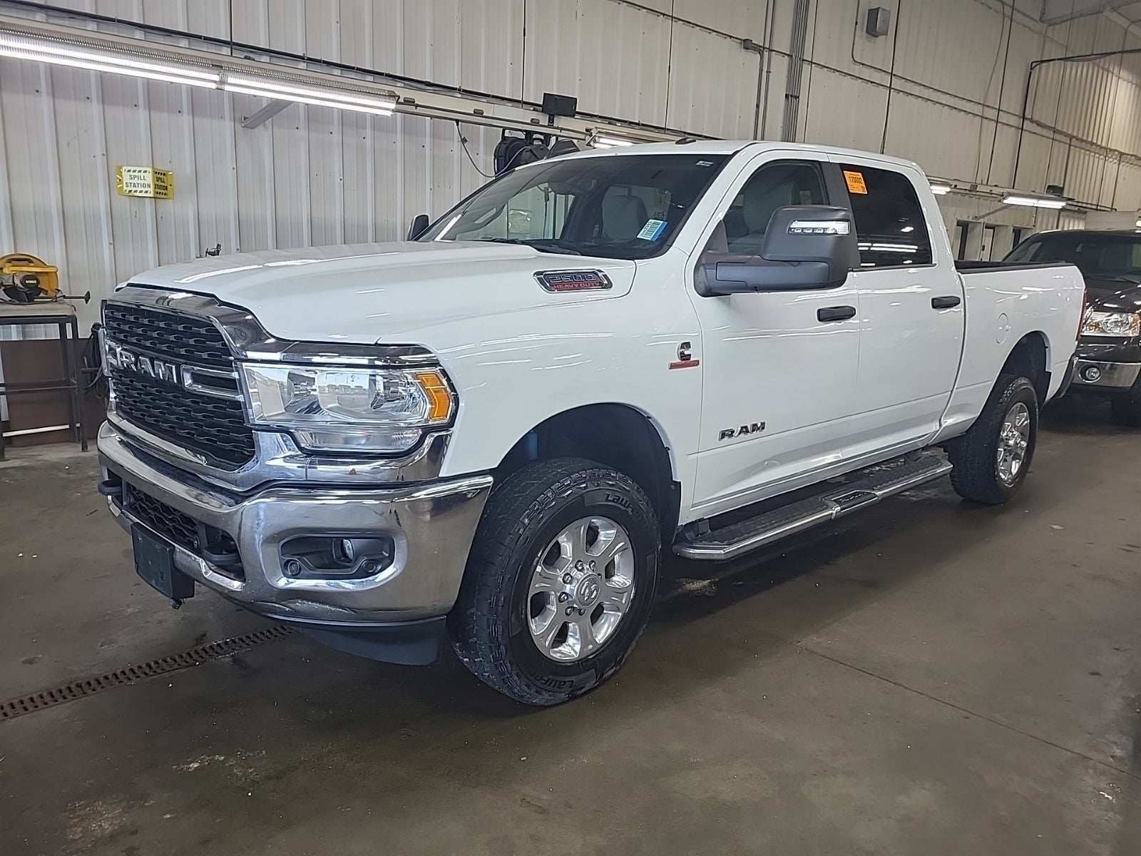 2024 Ram 2500 Big Horn 4x4 Crew Cab 6'4" Box