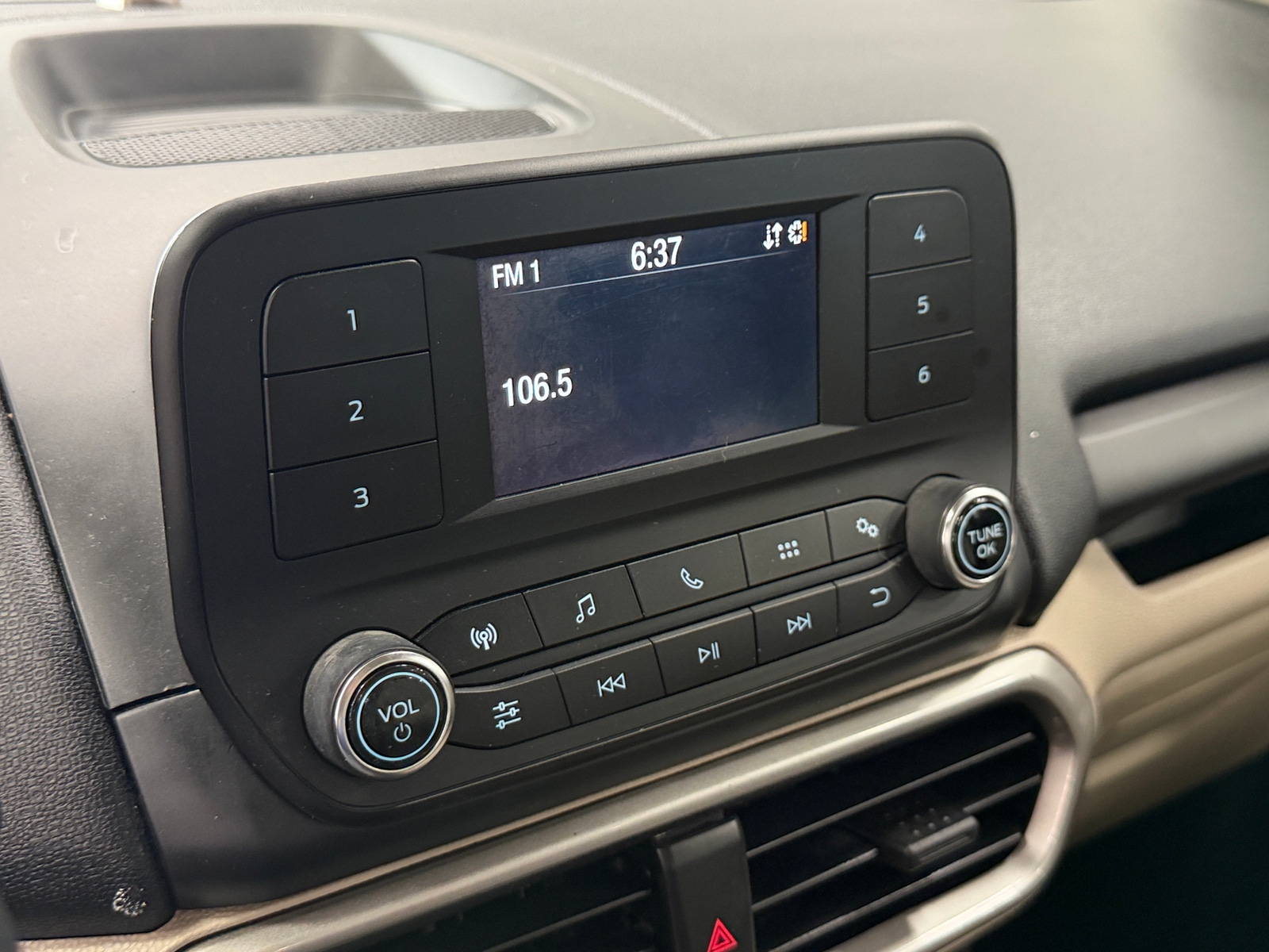Thumbnail: 2020 Ford EcoSport - 4