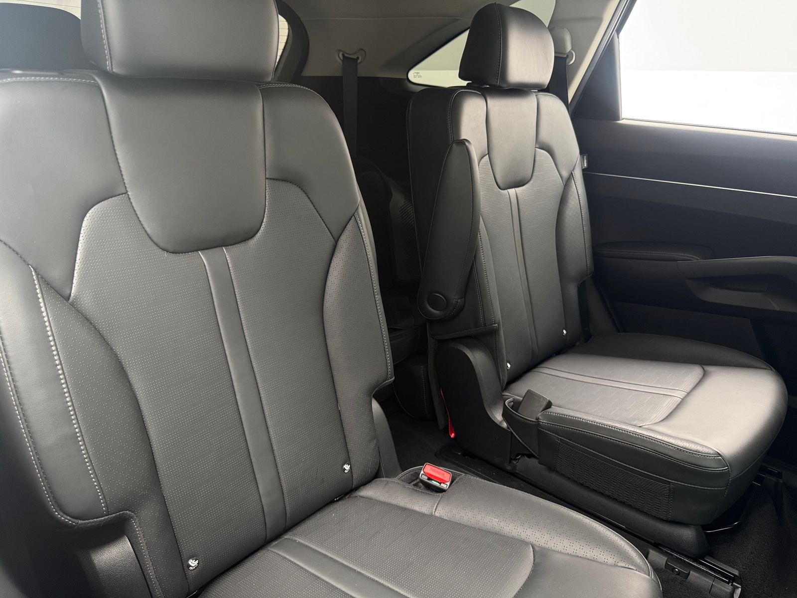 Thumbnail: 2024 Kia Sorento - 5