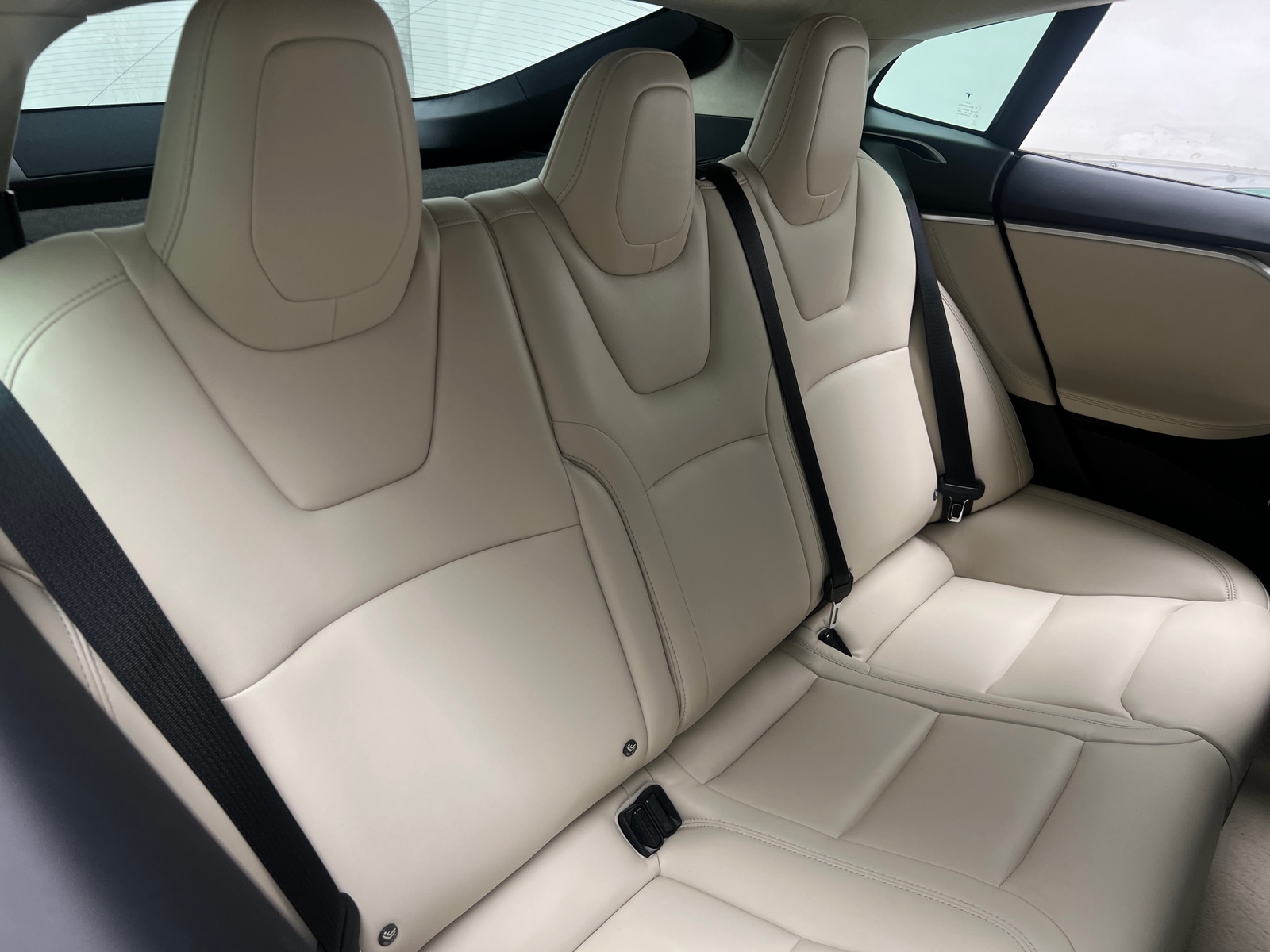 Thumbnail: 2018 Tesla Model S - 5