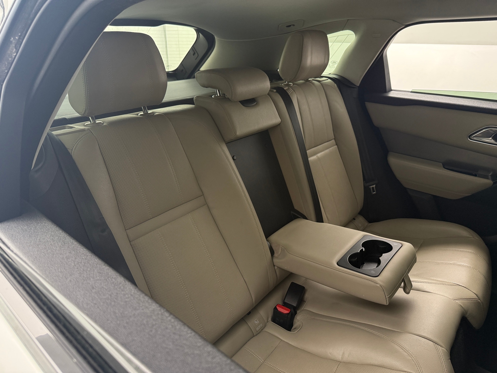 Thumbnail: 2018 Land Rover Range Rover Velar - 5