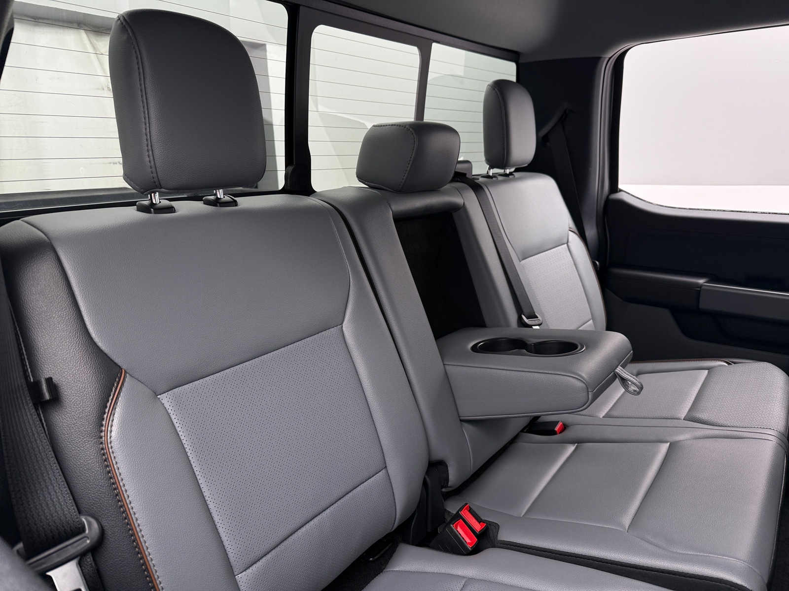 Thumbnail: 2026 Ford Econoline - 5