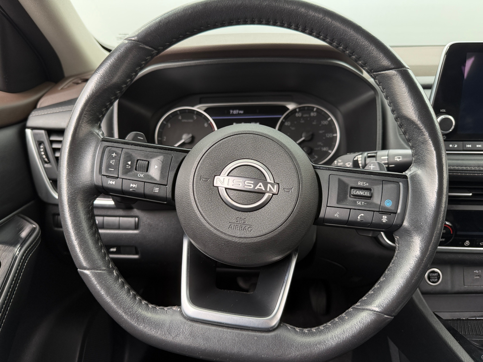 Thumbnail: 2023 Nissan Rogue - 4