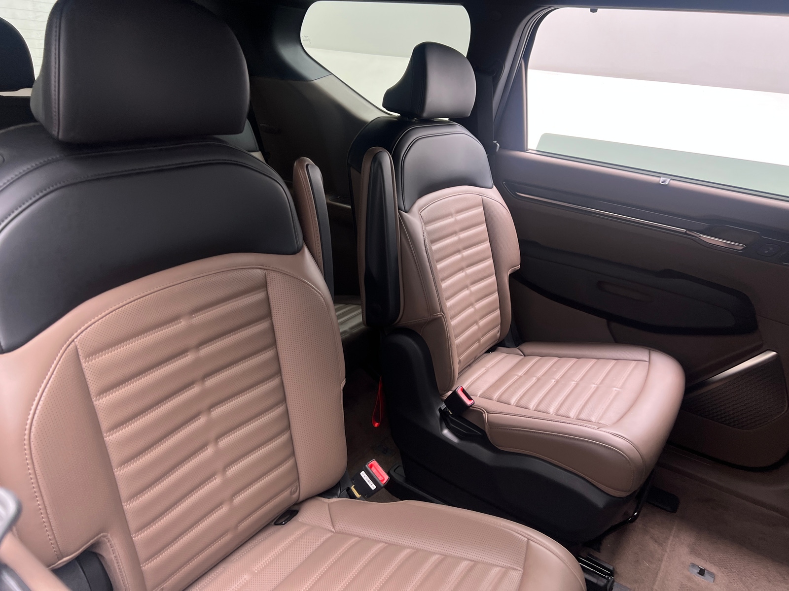 Thumbnail: 2024 Kia EV9 - 5