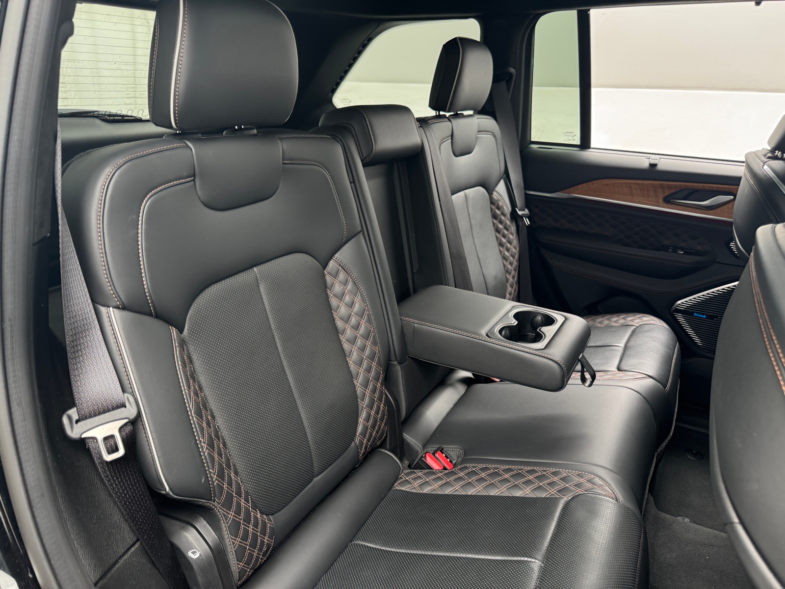 Thumbnail: 2023 Jeep Grand Cherokee - 5