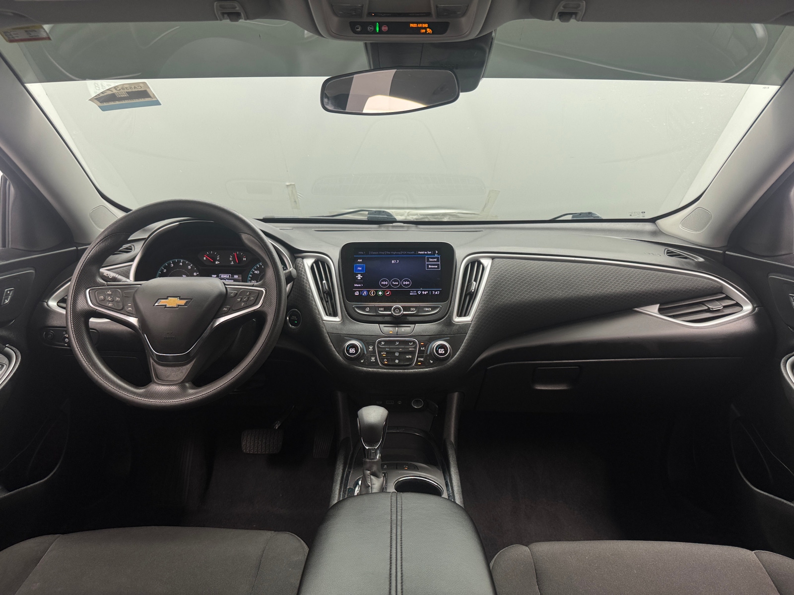 Thumbnail: 2024 Chevrolet Malibu - 3