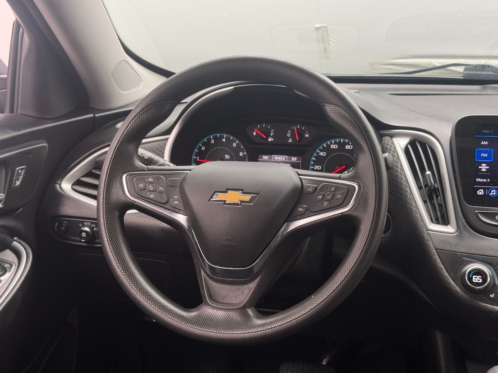 Thumbnail: 2024 Chevrolet Malibu - 5