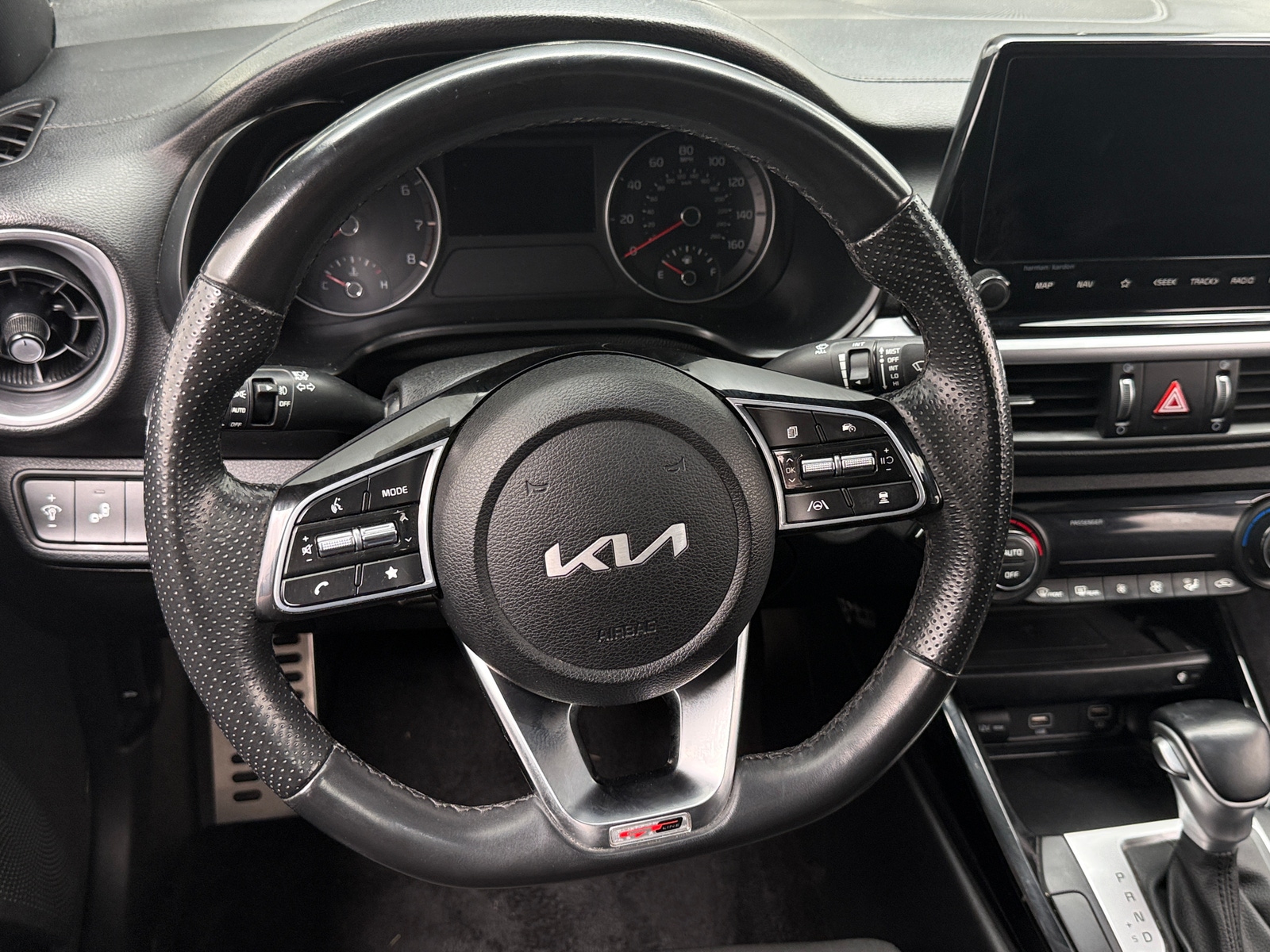 Thumbnail: 2023 Kia Forte - 4
