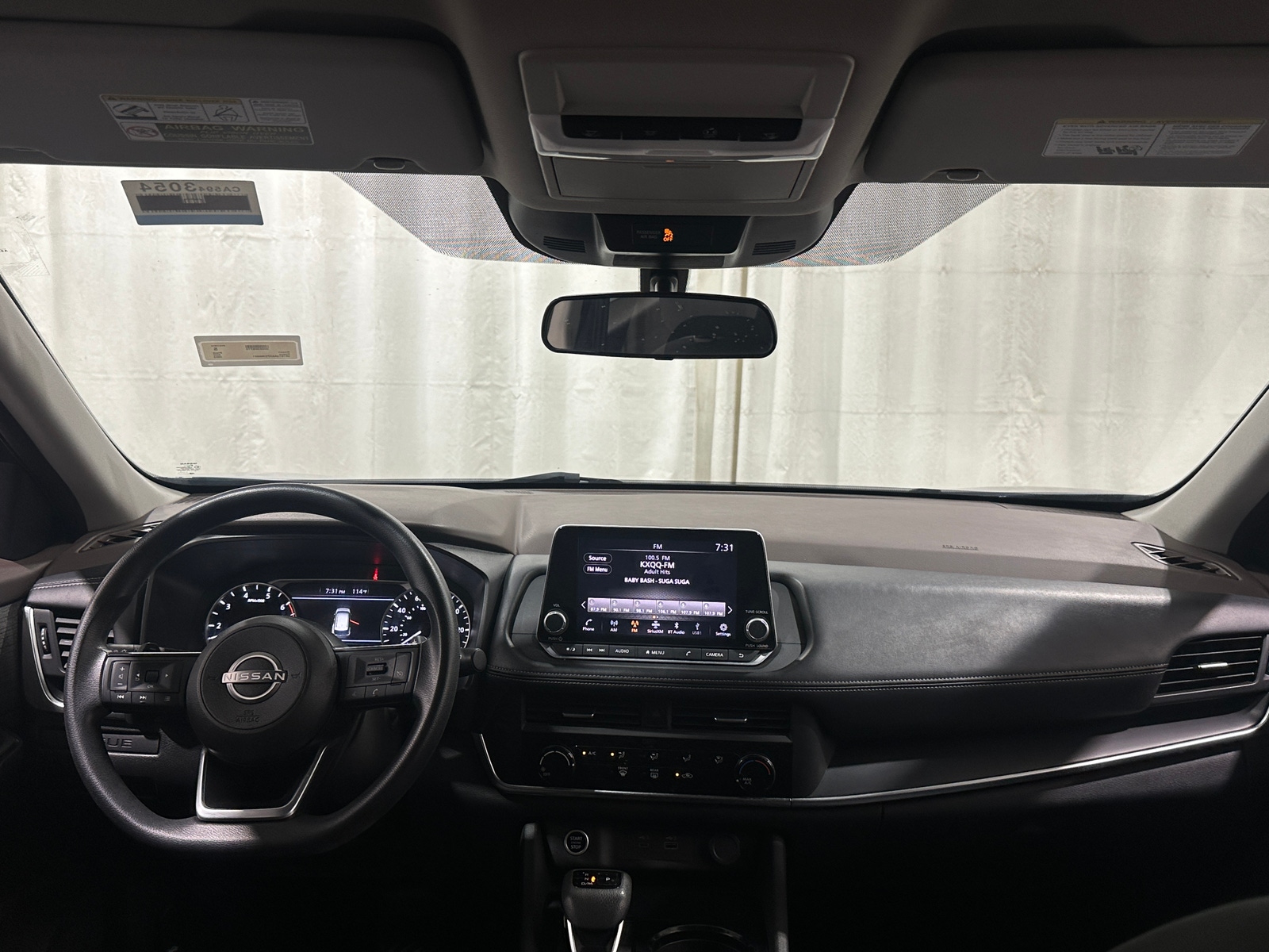 Thumbnail: 2023 Nissan Rogue - 3