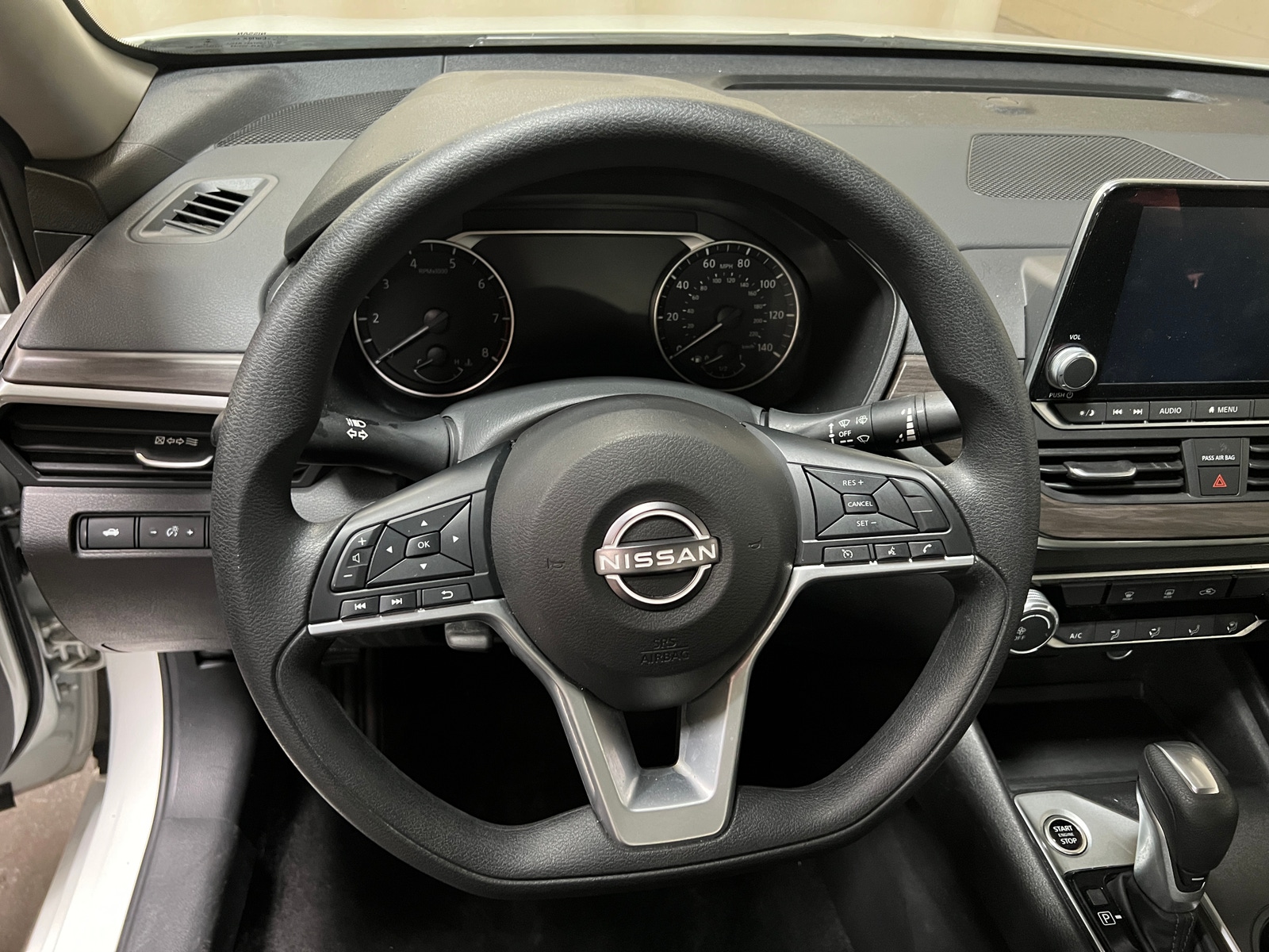 Thumbnail: 2025 Nissan Altima - 5