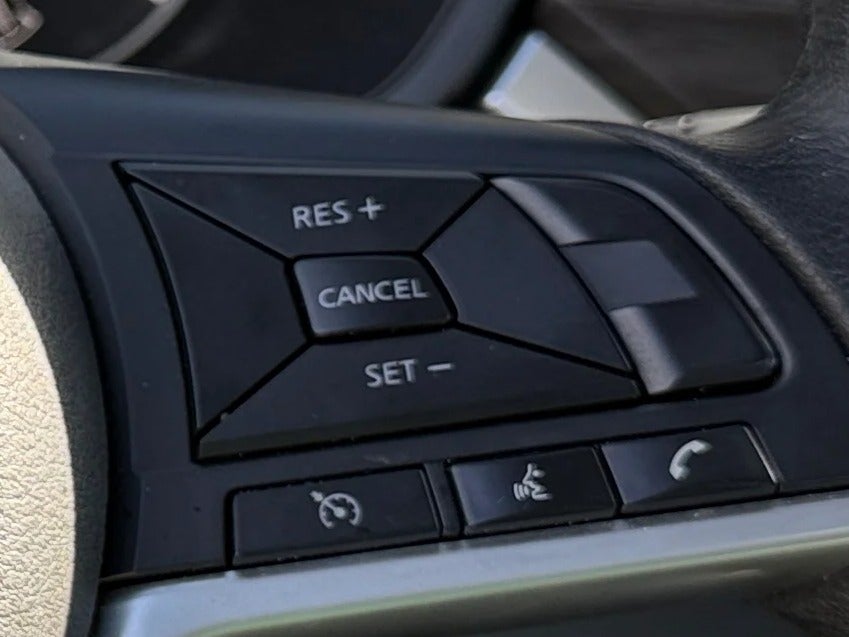 2025 Nissan Altima SV - Photo 15