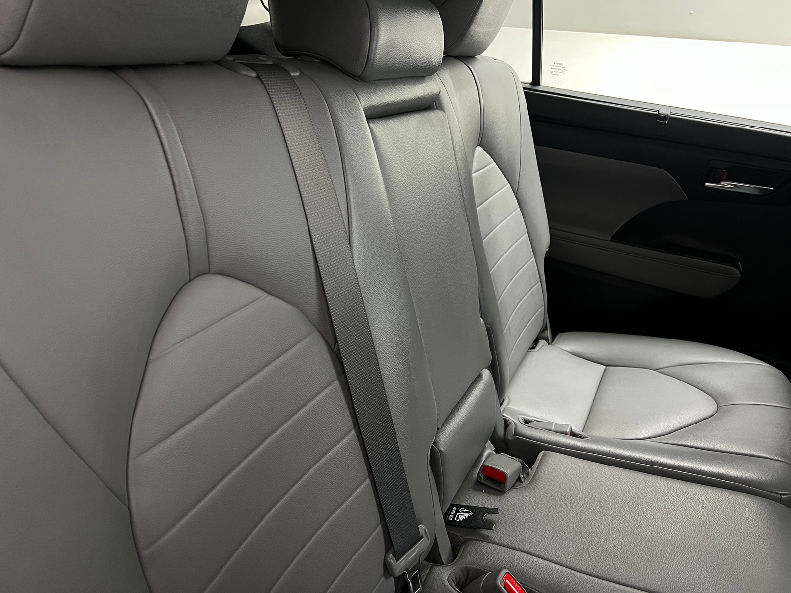Thumbnail: 2021 Toyota Highlander - 5