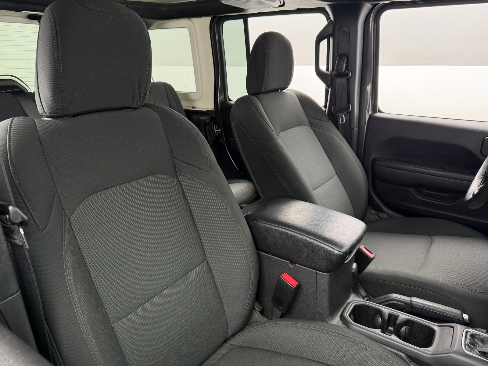 Thumbnail: 2022 Jeep Wrangler - 2