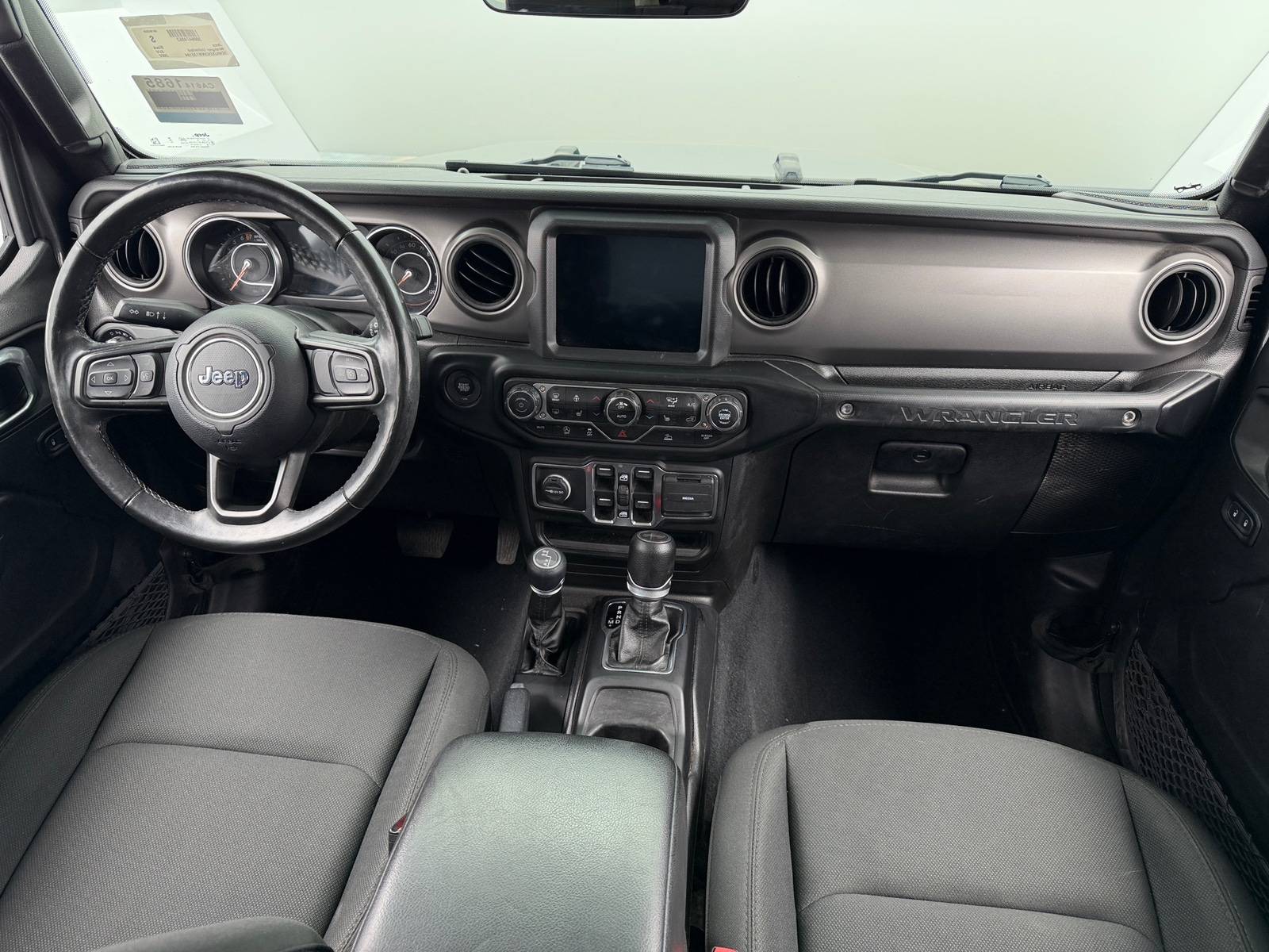 Thumbnail: 2022 Jeep Wrangler - 3