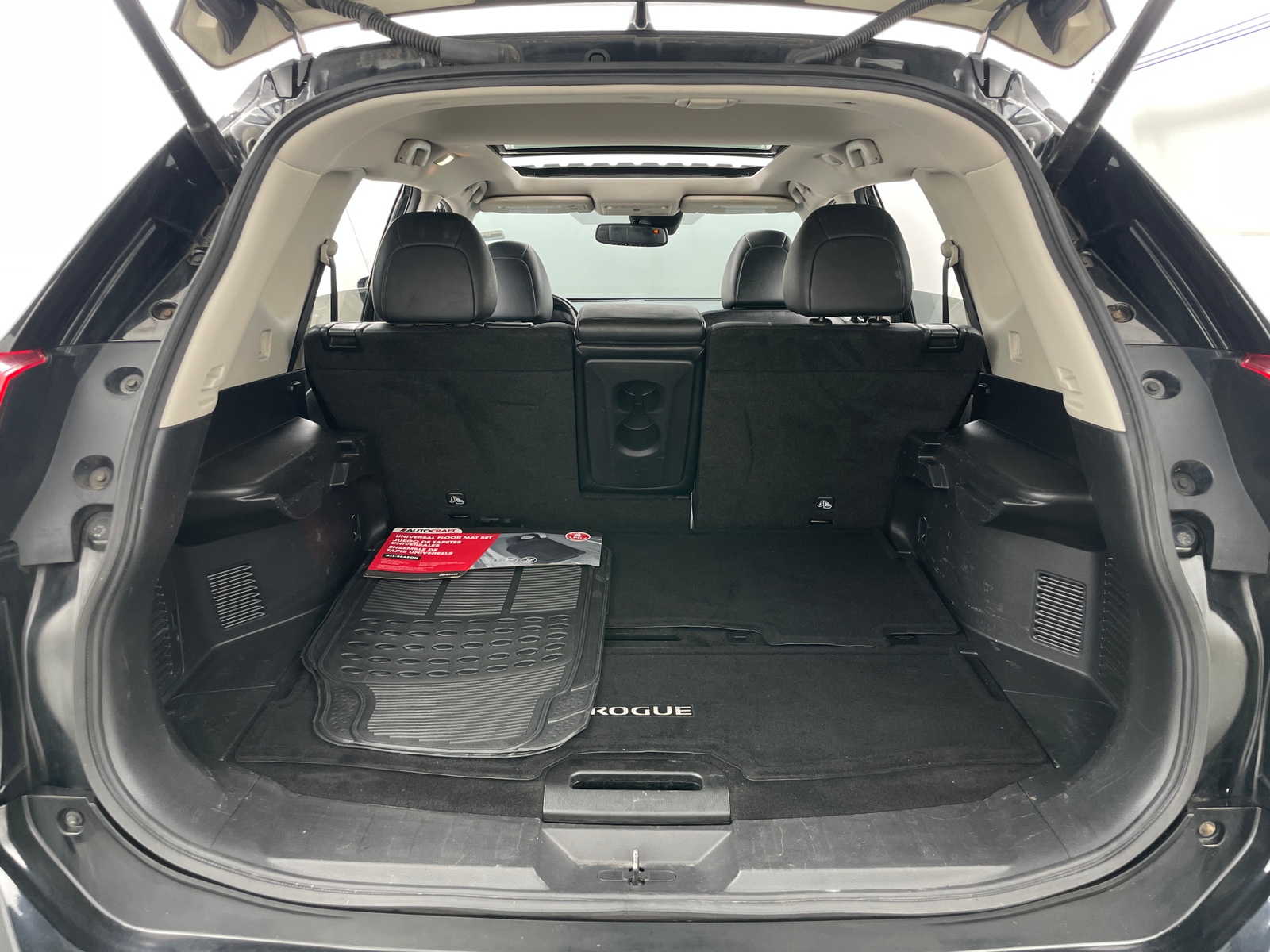 Thumbnail: 2017 Nissan Rogue - 6