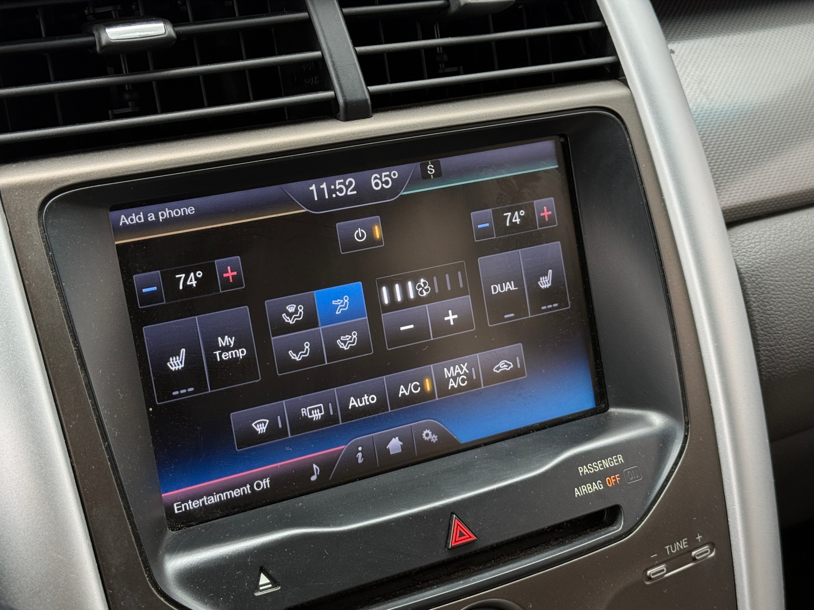 Thumbnail: 2013 Ford Edge - 3