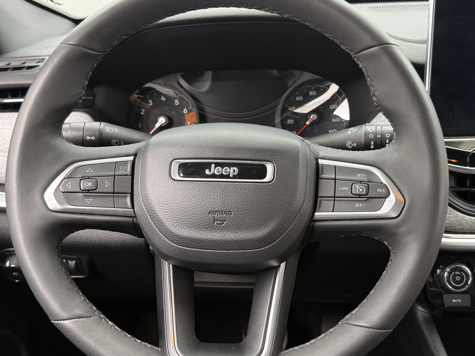 Thumbnail: 2023 Jeep Compass - 4