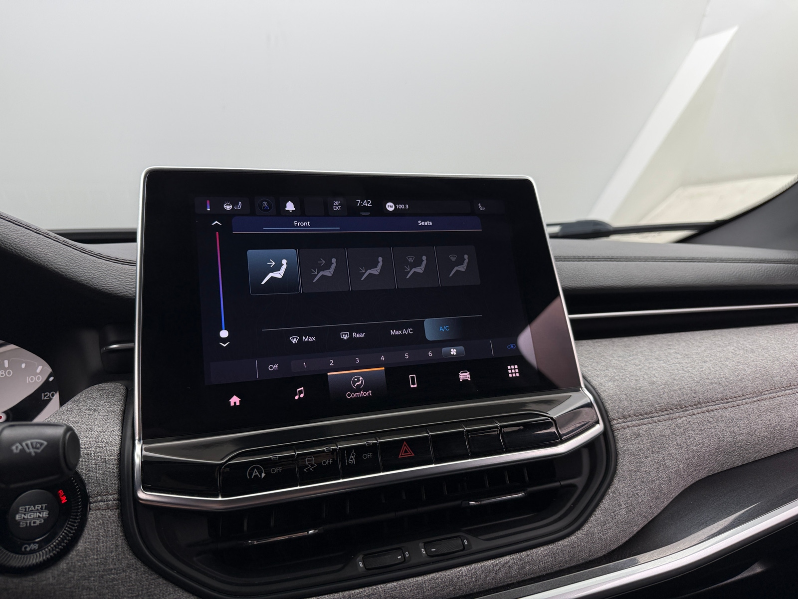 Thumbnail: 2023 Jeep Compass - 3