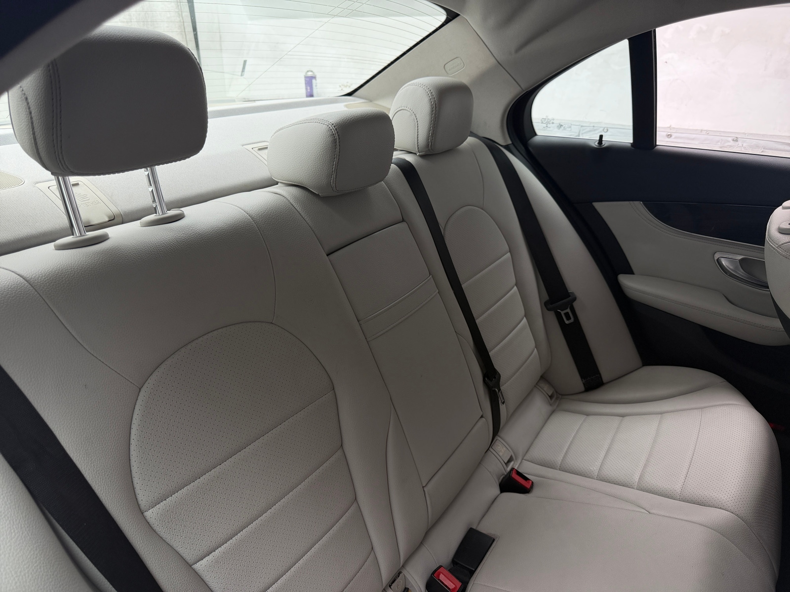 Thumbnail: 2016 Mercedes-Benz C-Class - 6