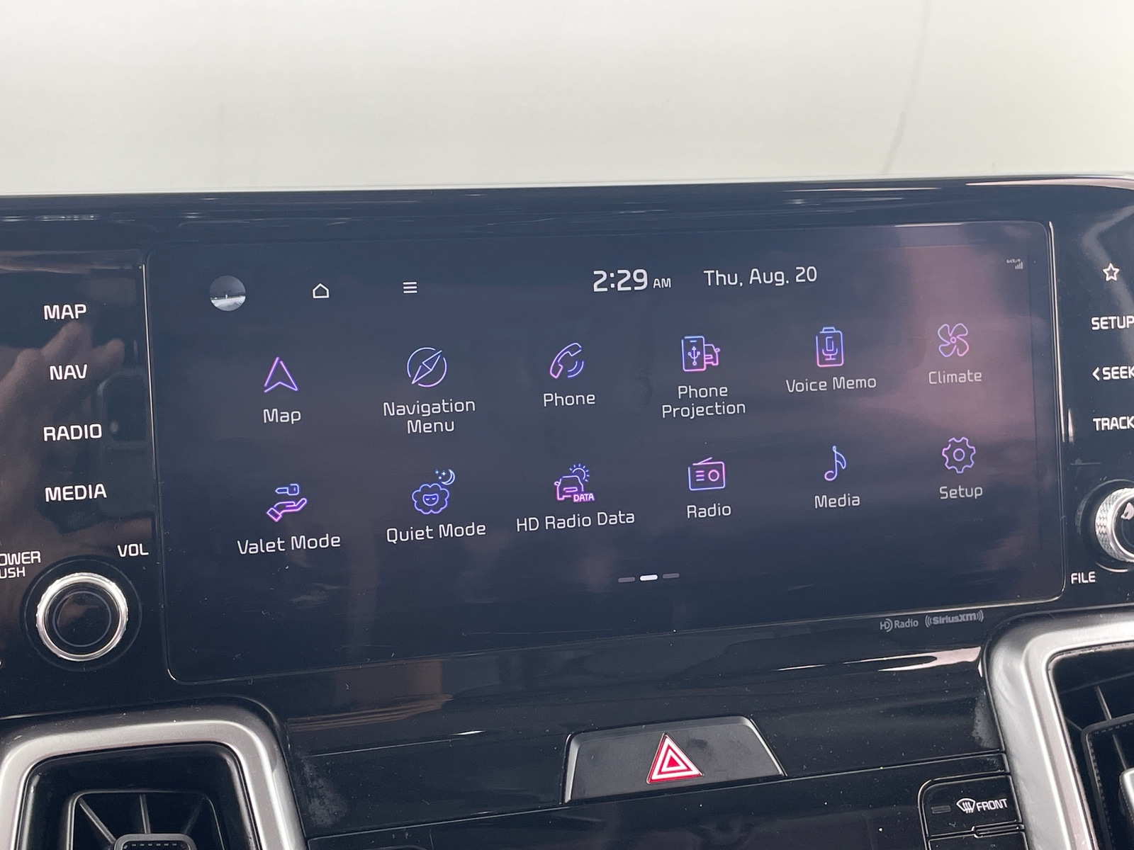 Thumbnail: 2022 Kia Sorento - 3