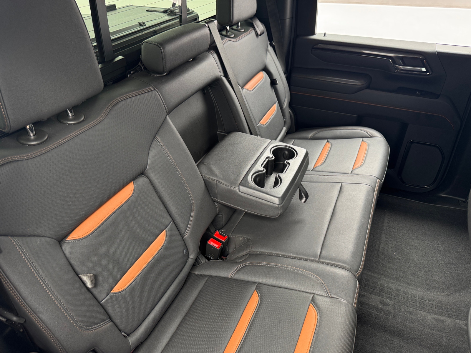 Thumbnail: 2025 GMC Sierra 2500 - 5