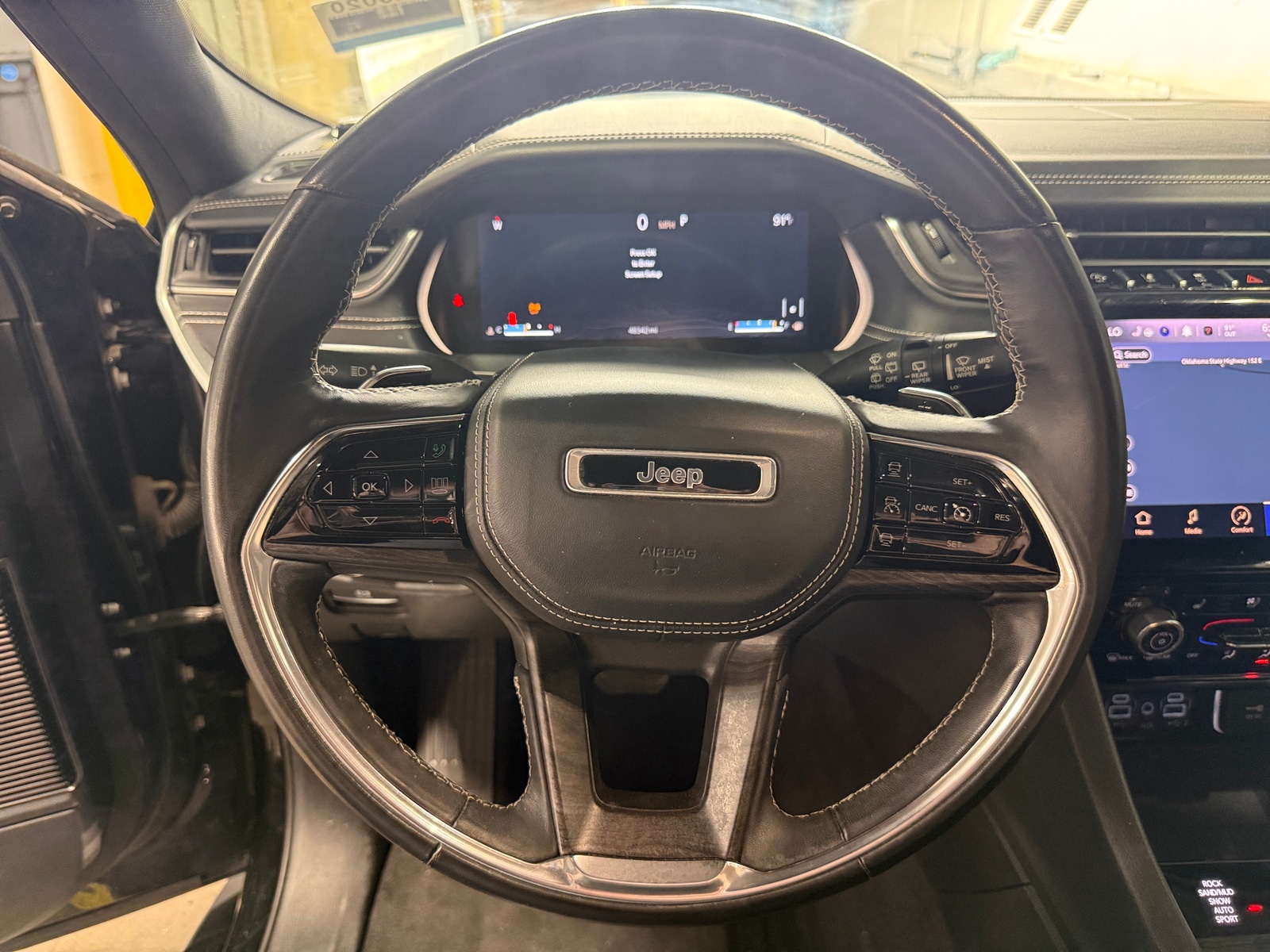 Thumbnail: 2021 Jeep Grand Cherokee L - 4