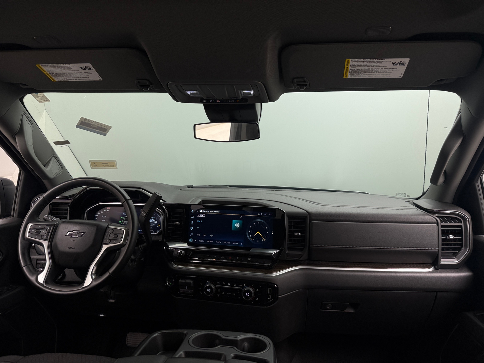 Thumbnail: 2026 Chevrolet Silverado 1500 - 3