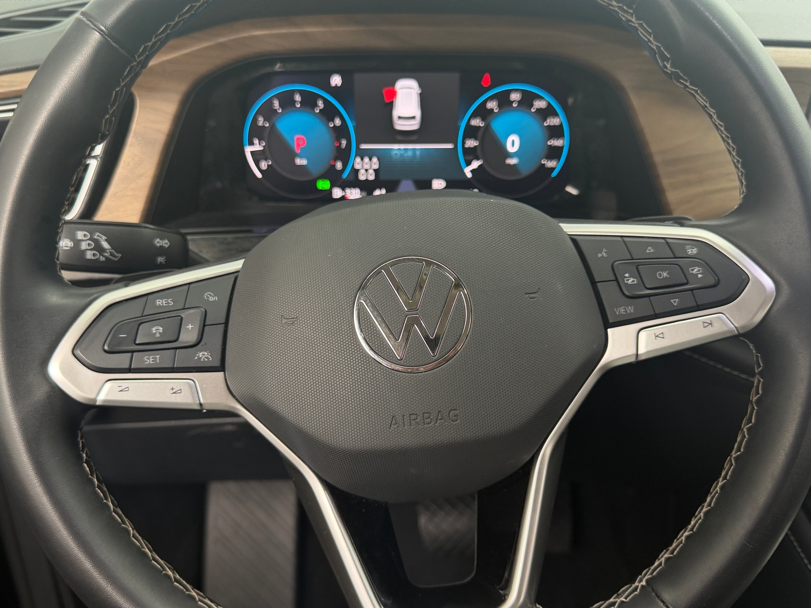 Thumbnail: 2025 Volkswagen Atlas - 4