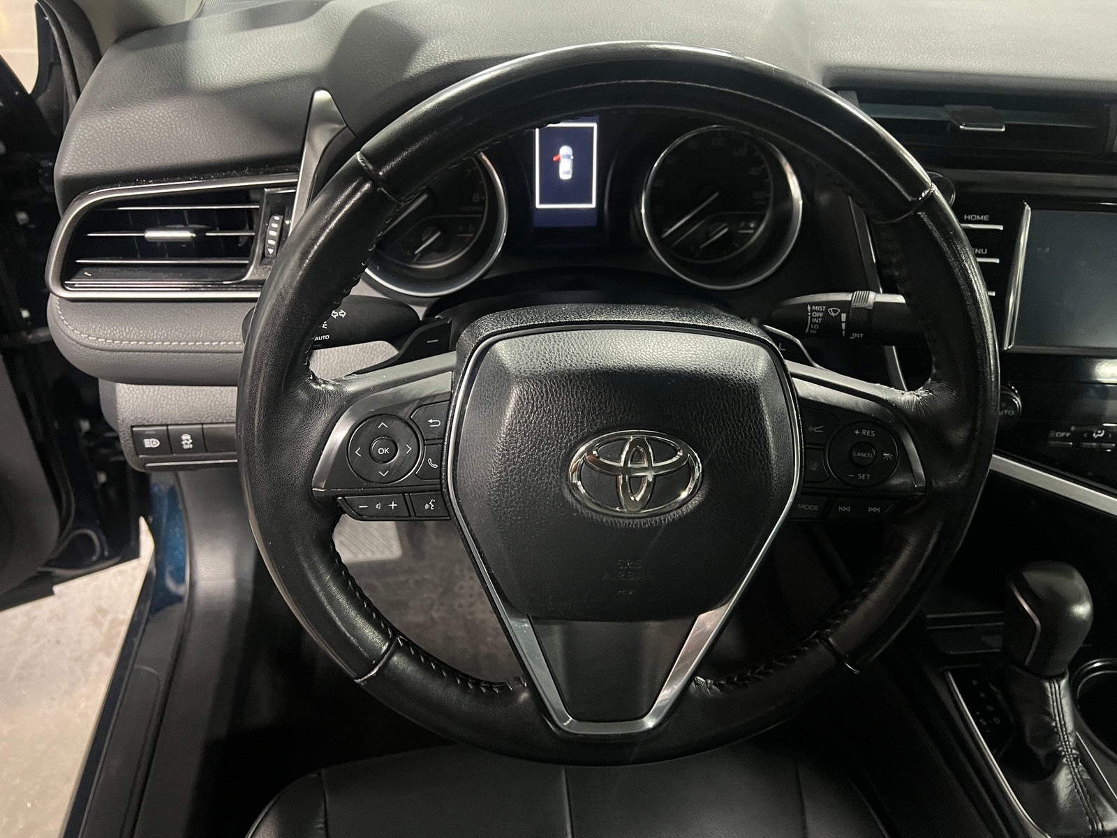 Thumbnail: 2019 Toyota Camry - 5