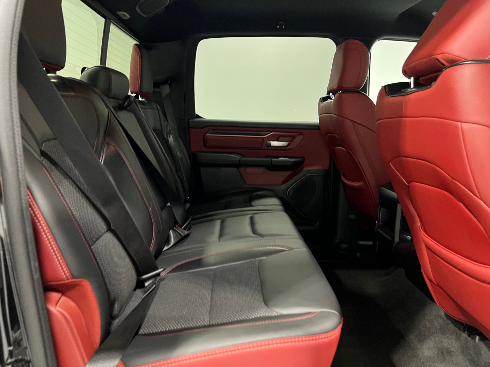 Thumbnail: 2024 RAM 1500 - 6