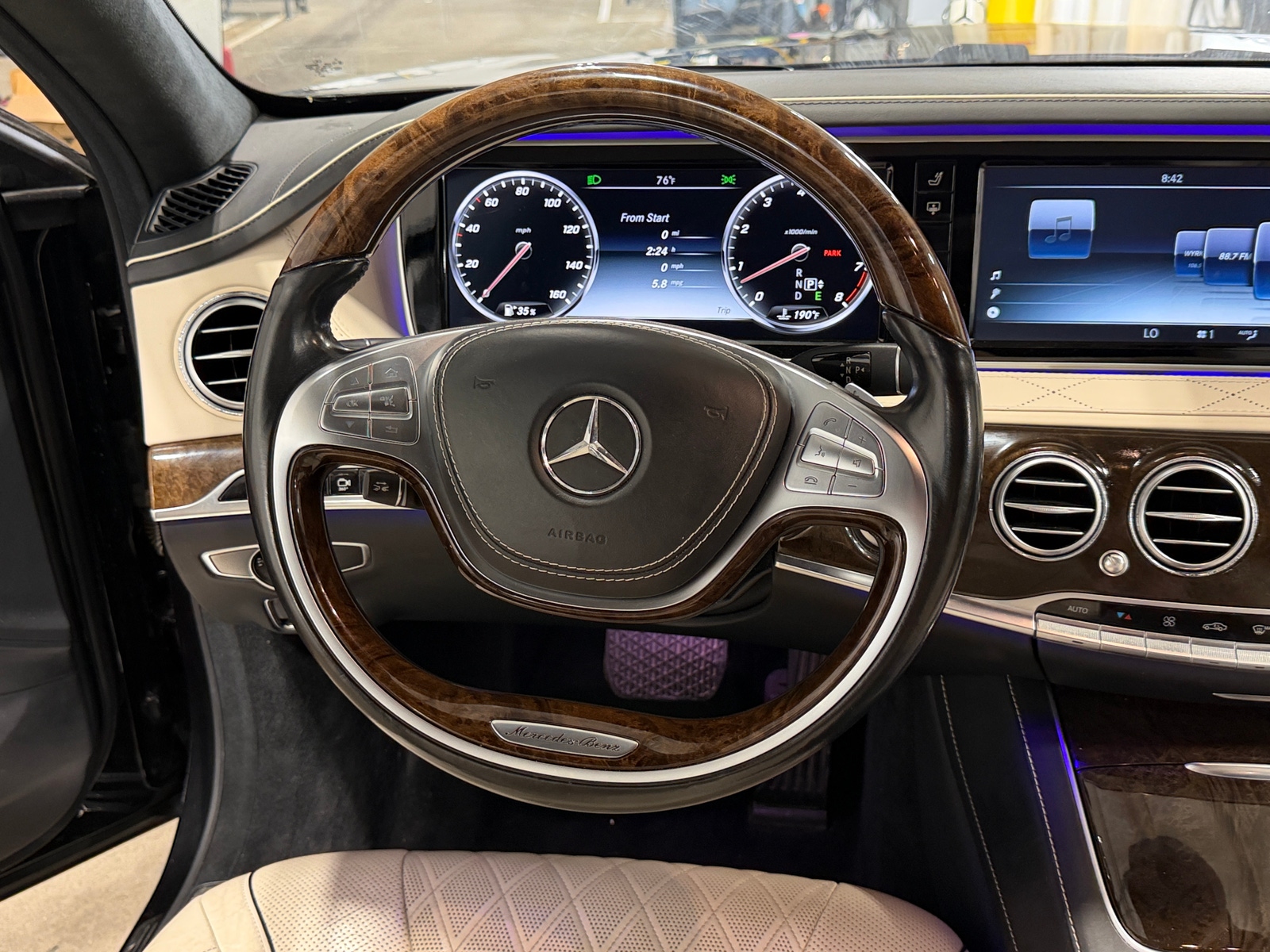 Thumbnail: 2015 Mercedes-Benz S-Class - 4