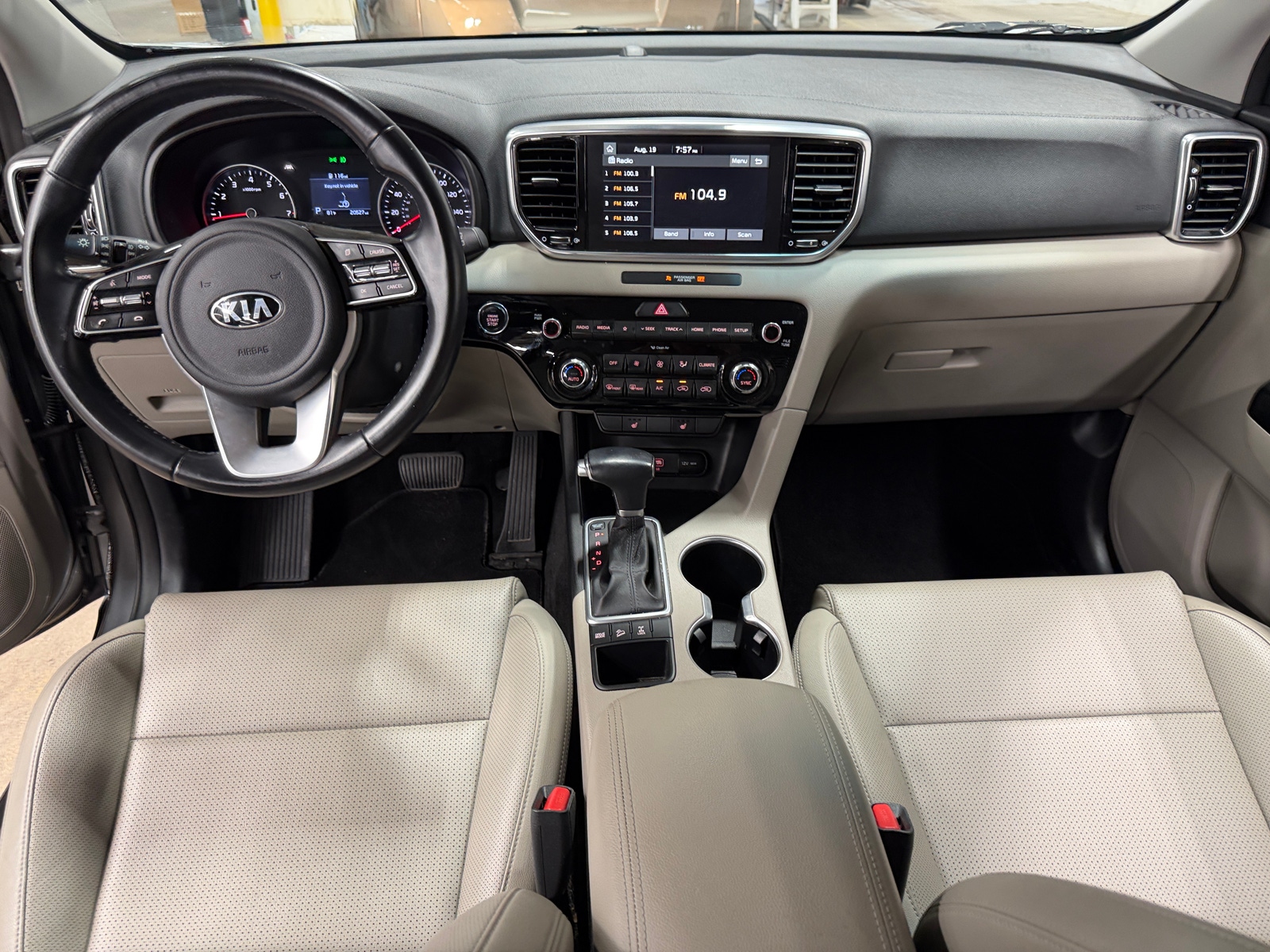 Thumbnail: 2022 Kia Sportage - 2