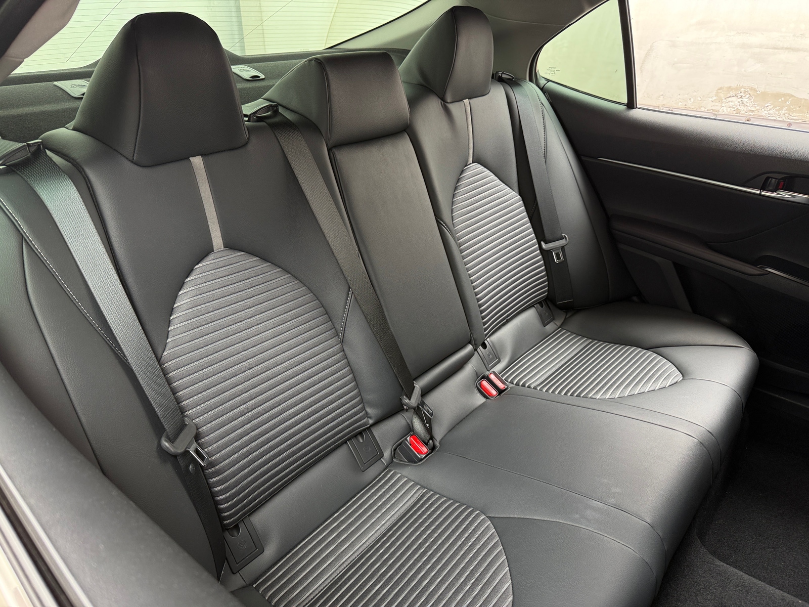 Thumbnail: 2019 Toyota Camry - 6