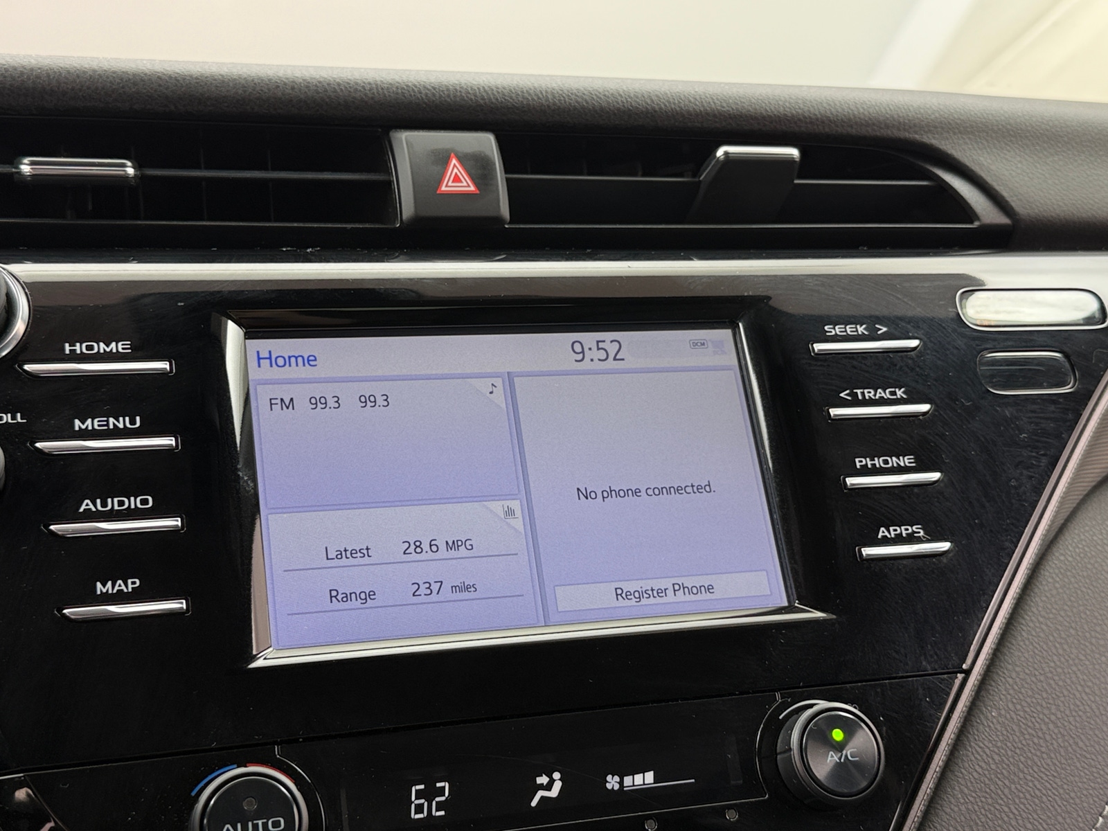 Thumbnail: 2019 Toyota Camry - 4