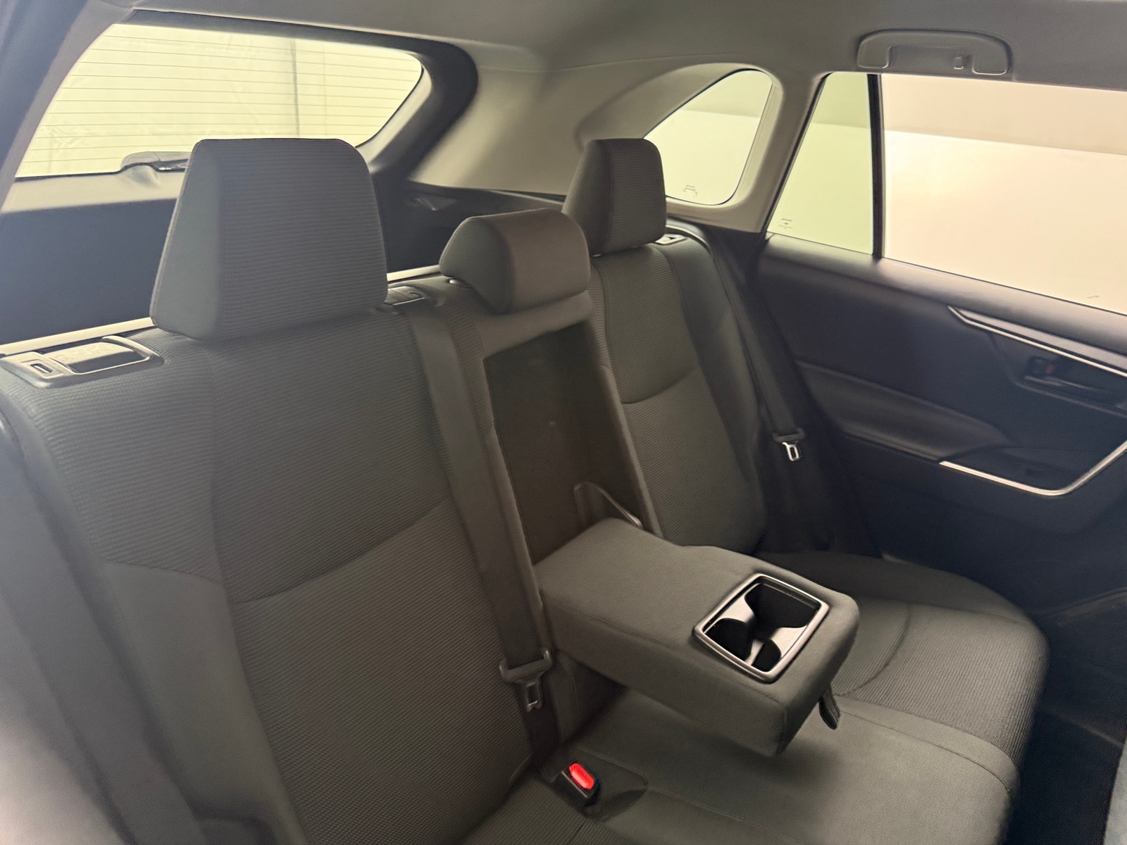 Thumbnail: 2021 Toyota RAV4 - 6