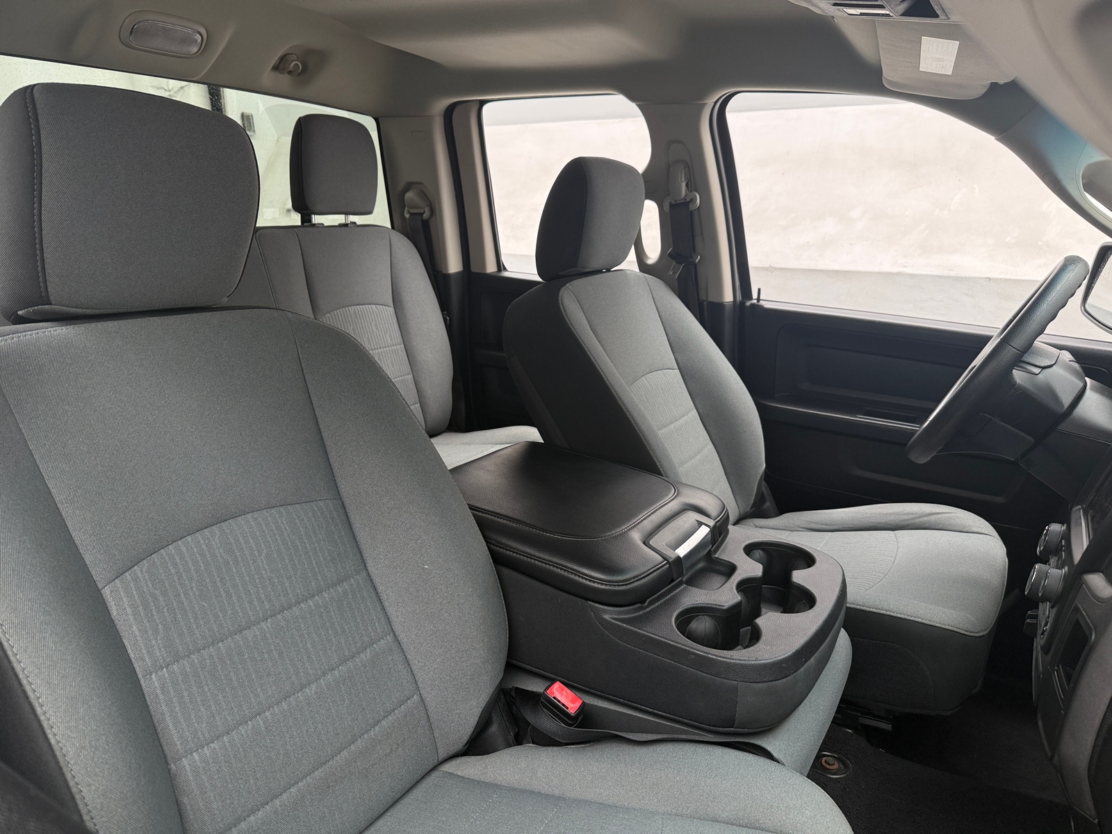 Thumbnail: 2021 RAM 1500 Classic - 2