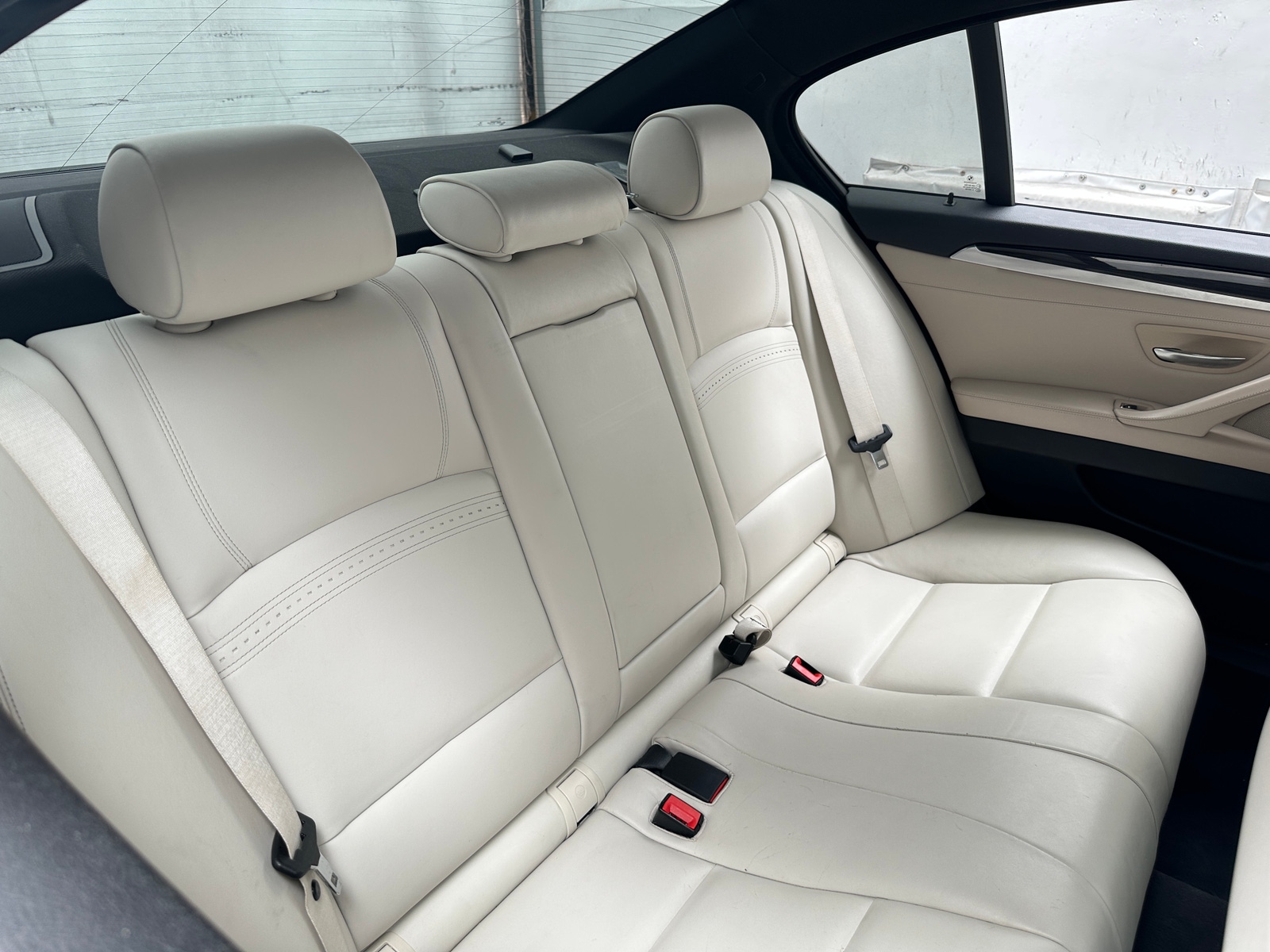 Thumbnail: 2016 BMW 5 Series - 5