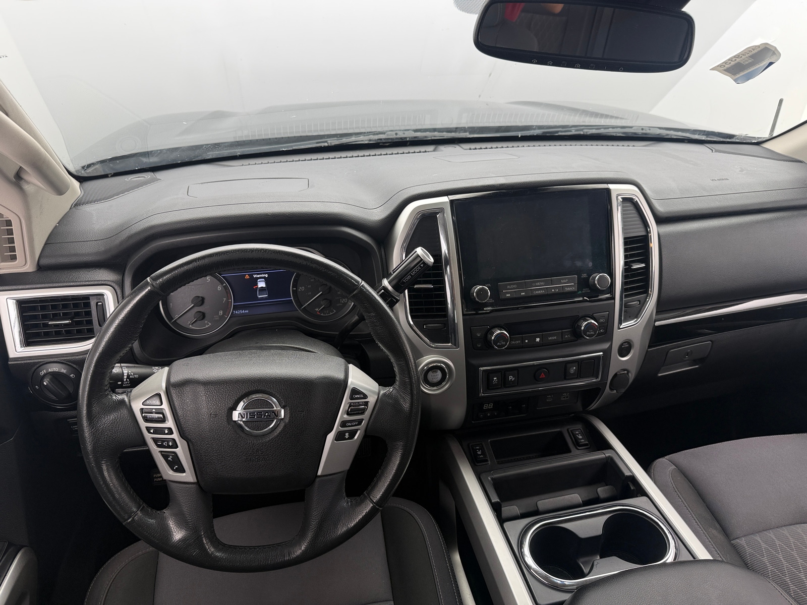 Thumbnail: 2020 Nissan Titan - 5