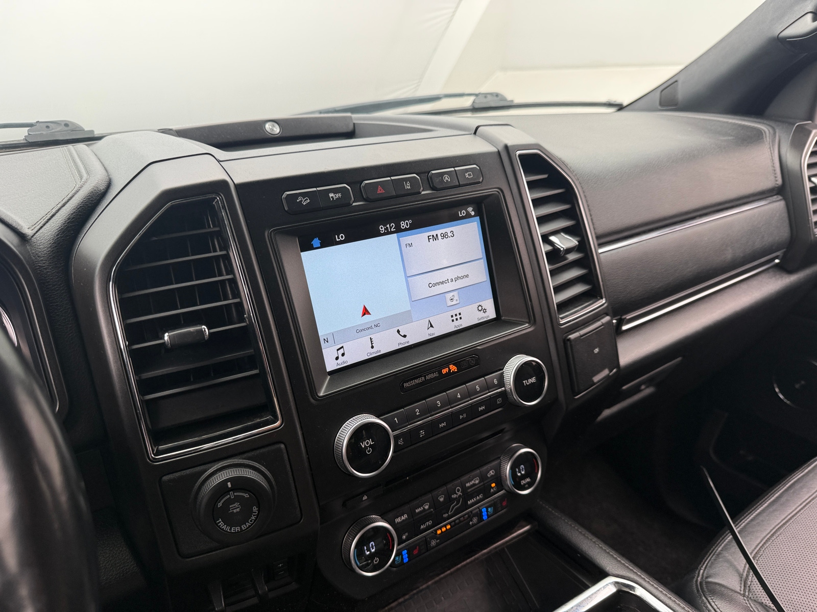 Thumbnail: 2018 Ford Expedition - 3